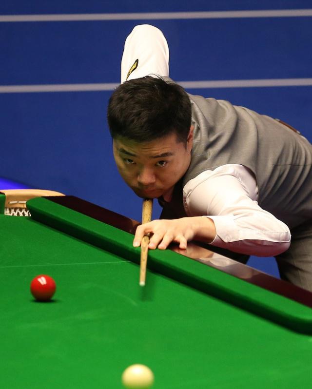 2025上海马拉松赛道优化，突出双奥之城特色